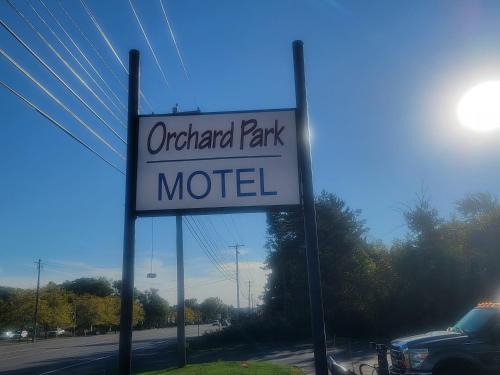 Spring Brook Hotel | Orchard Park Motel
