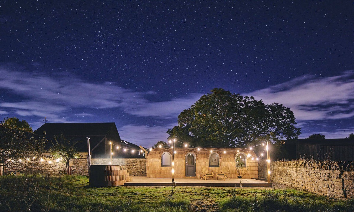 Muchelney Apartment | Orchard Snug - Luxury Cottages