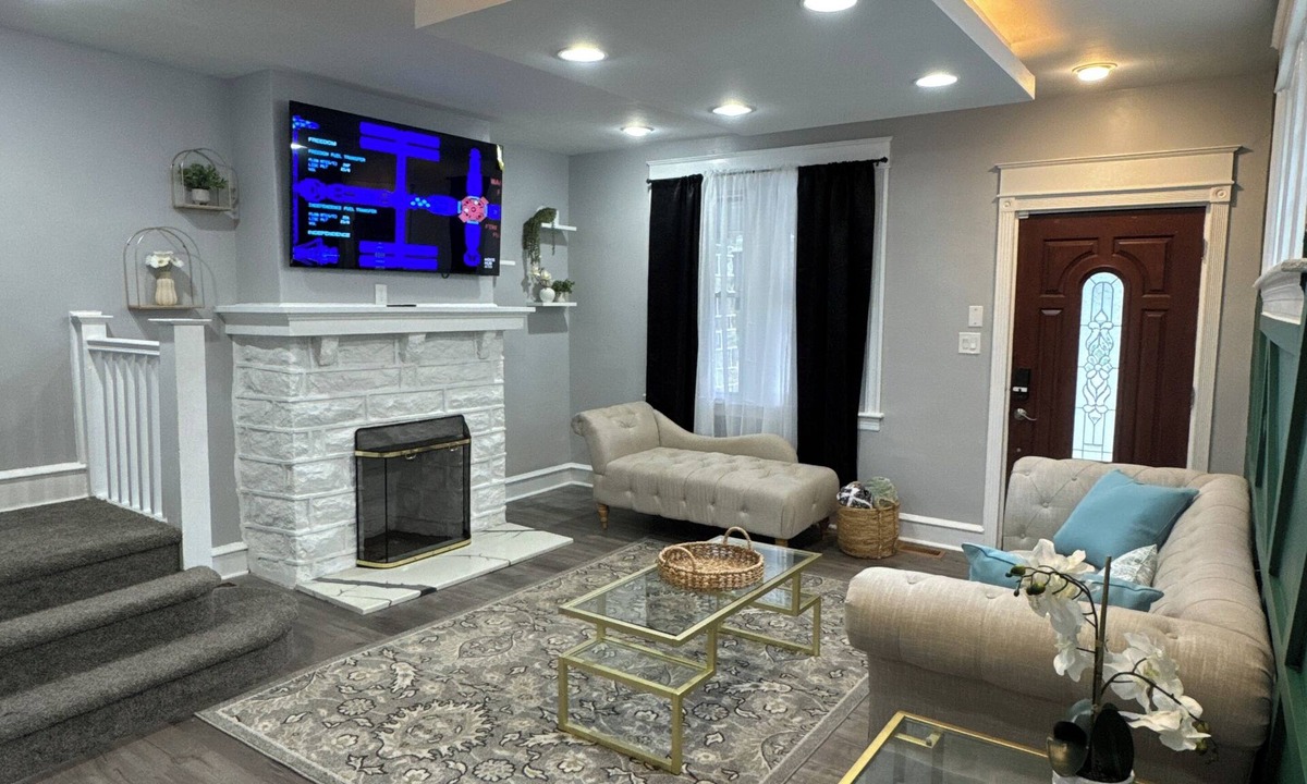 Yeadon Hotel | Orchard Way