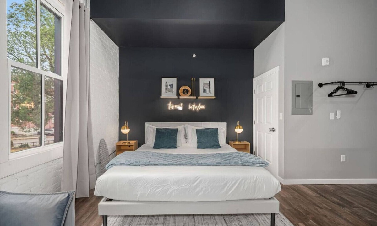 Oregon District Apartment | Oregon District I Free Parking I Getaway