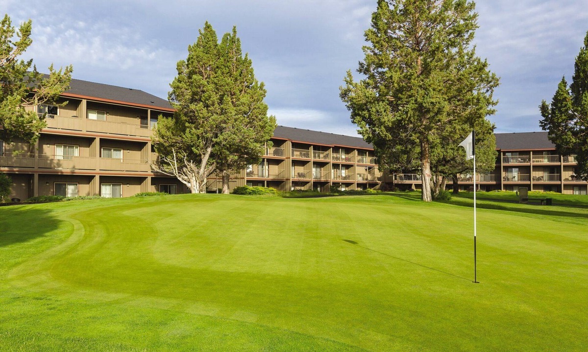 Redmond Resort | Oregon majesty at its very BEST !