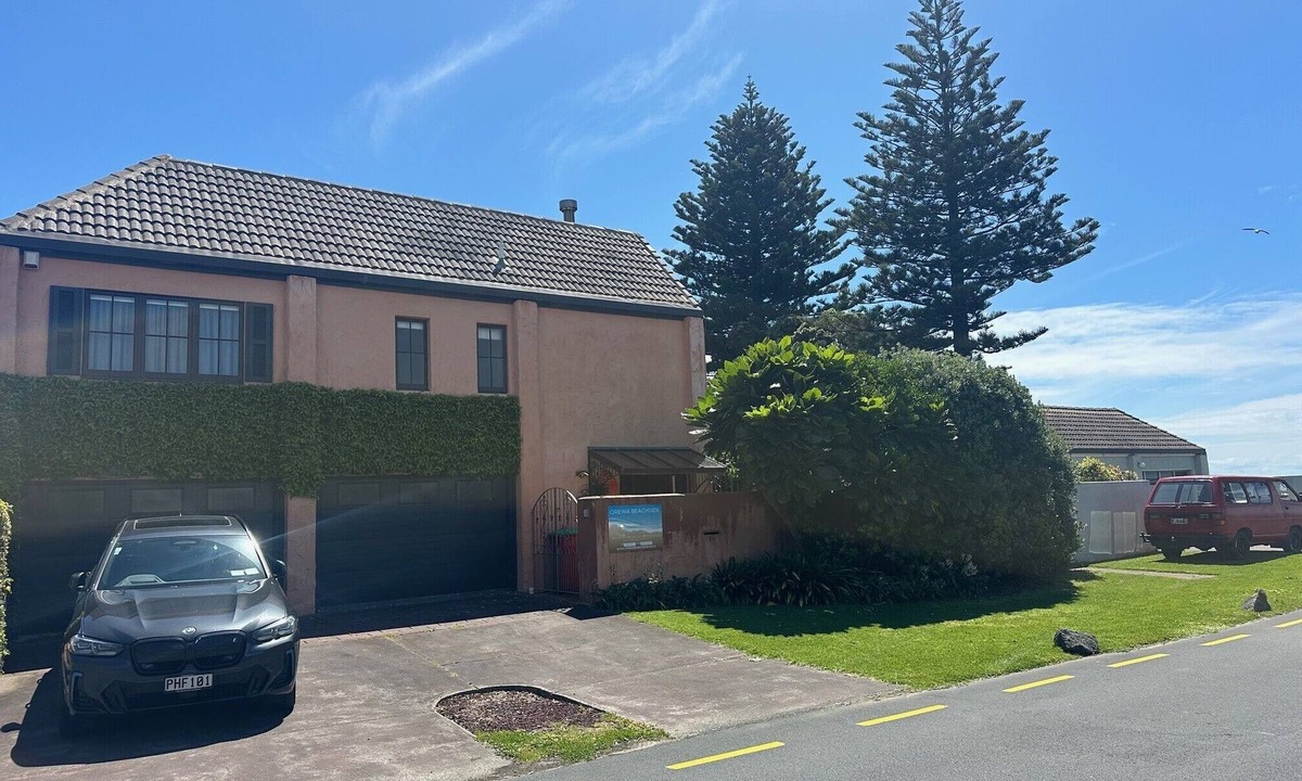 Orewa Villa | Orewa Beachside