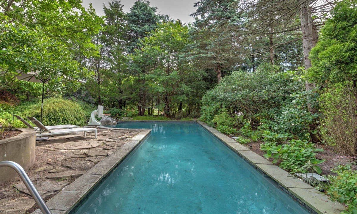 Beach Hampton House | Organic-Modern Style home with private pool, open-floor plan, grand back...