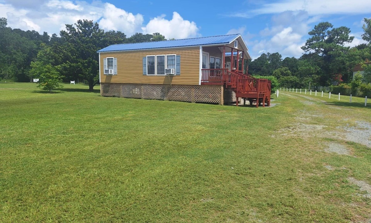 Oriental Cabin | Oriental Cottages #1 on Neuse River in charming Oriental