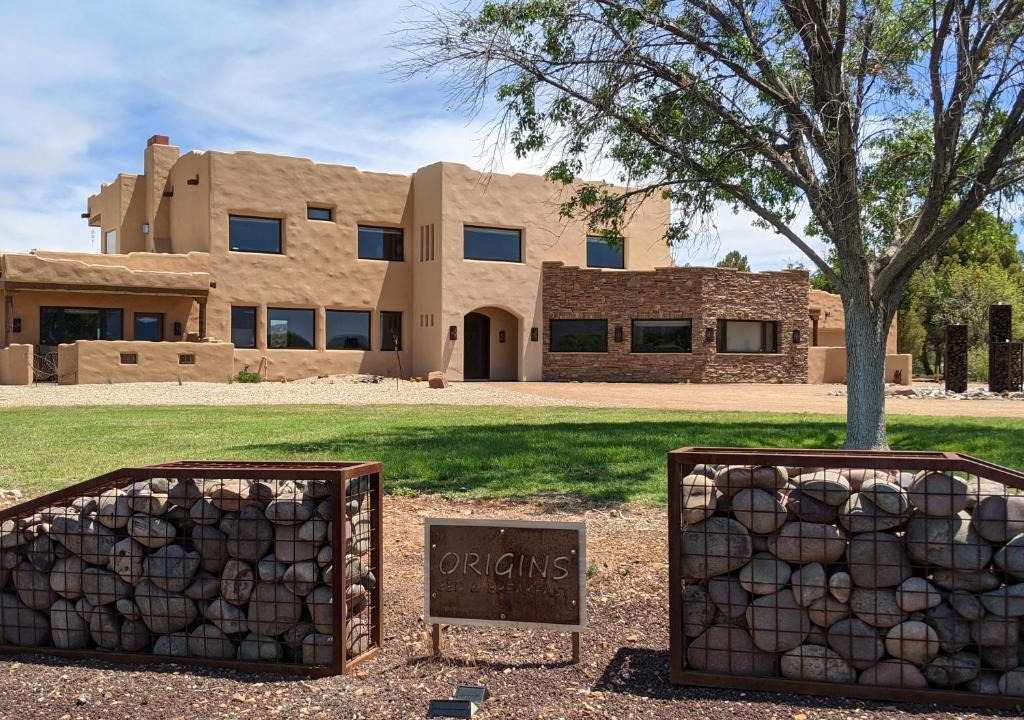 Cottonwood-Verde Village Bed & Breakfast | Origins Bed and Breakfast
