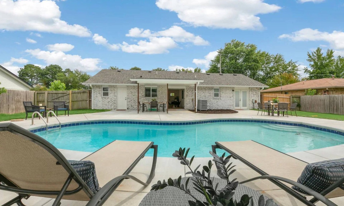Bentonville House | Osage Oasis: Pool + Hot Tub - Near Downtown & Trails