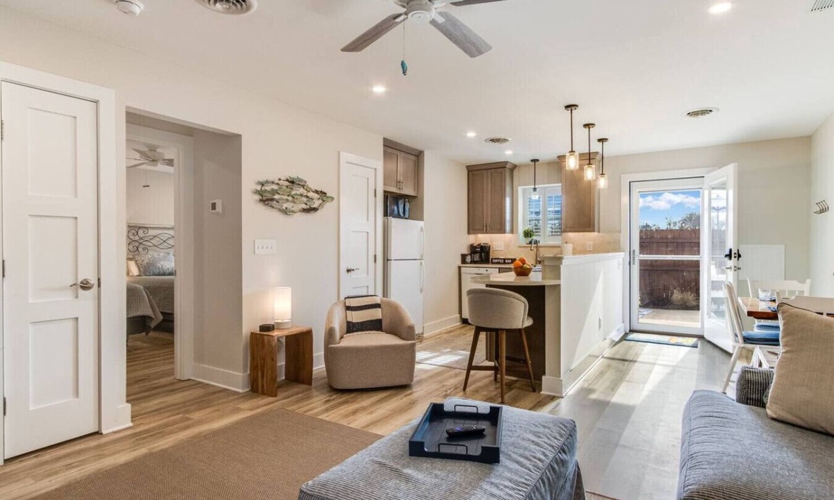 Historic District Condo | Osprey Oasis: Walkable Lewes Beach & Town