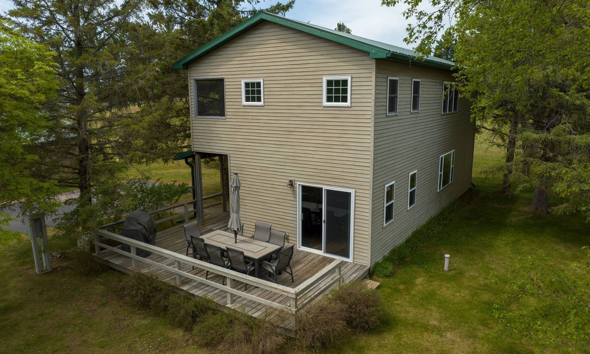 Cable House | Osprey Point - Lakefront Dock, Kayaks & Fire Pit