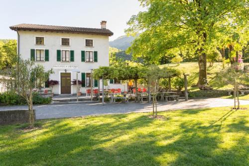 Arcegno Other | Ostello & Camping Riposo