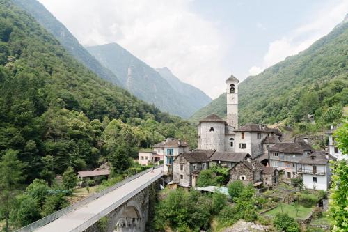 Lavertezzo Hotel | Osteria Vittoria