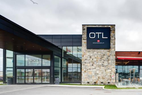 Chicoutimi Hotel | OTL Gouverneur Saguenay