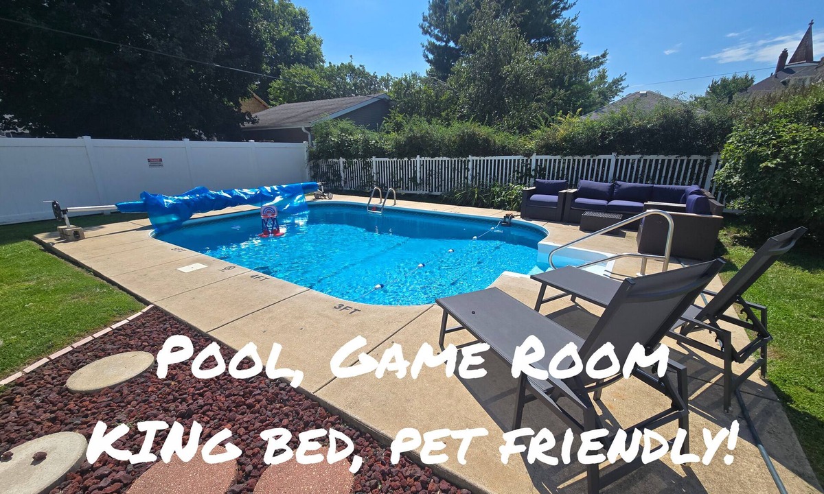 Ottawa House | Ottawa Oasis! Pool, Game room, Pet Friendly!