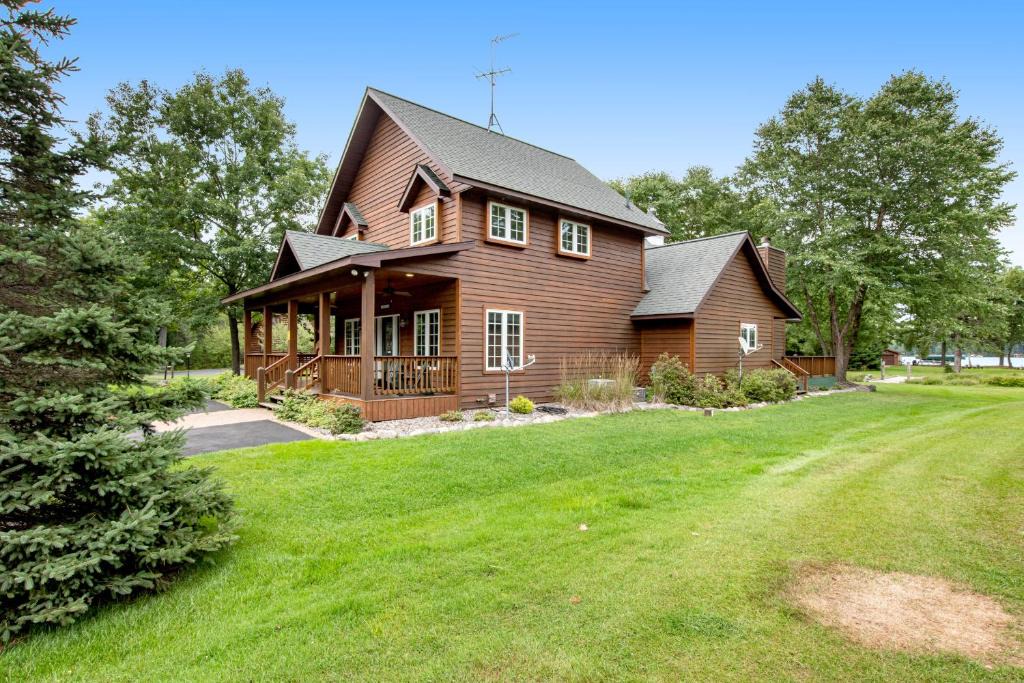 Eagle River House | Otter Island Trail