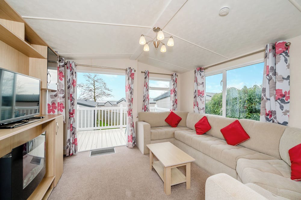 Otterton House | Otterton Premier Plus 2