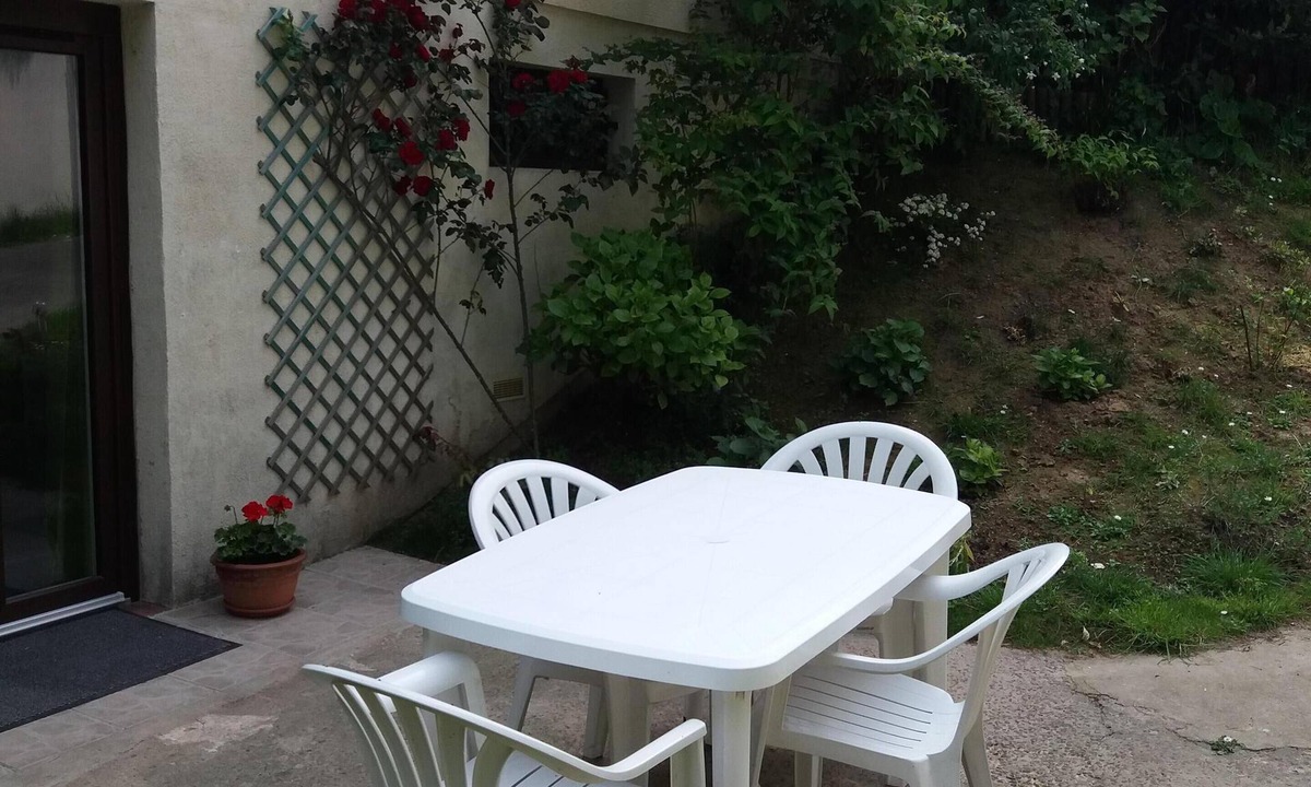 Ouistreham Apartment | OUISTREHAM Large 35m2 studio at 150m from the sea