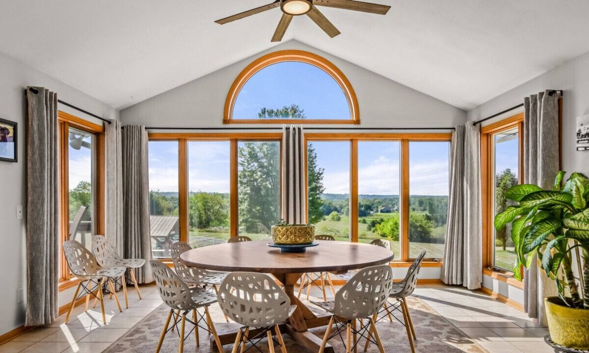Hanover House | Our Country Oasis just 10 miles to Madison