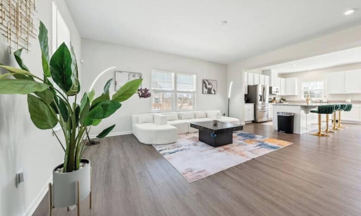 Reynoldsburg House | Our Cozy Home Away from Home