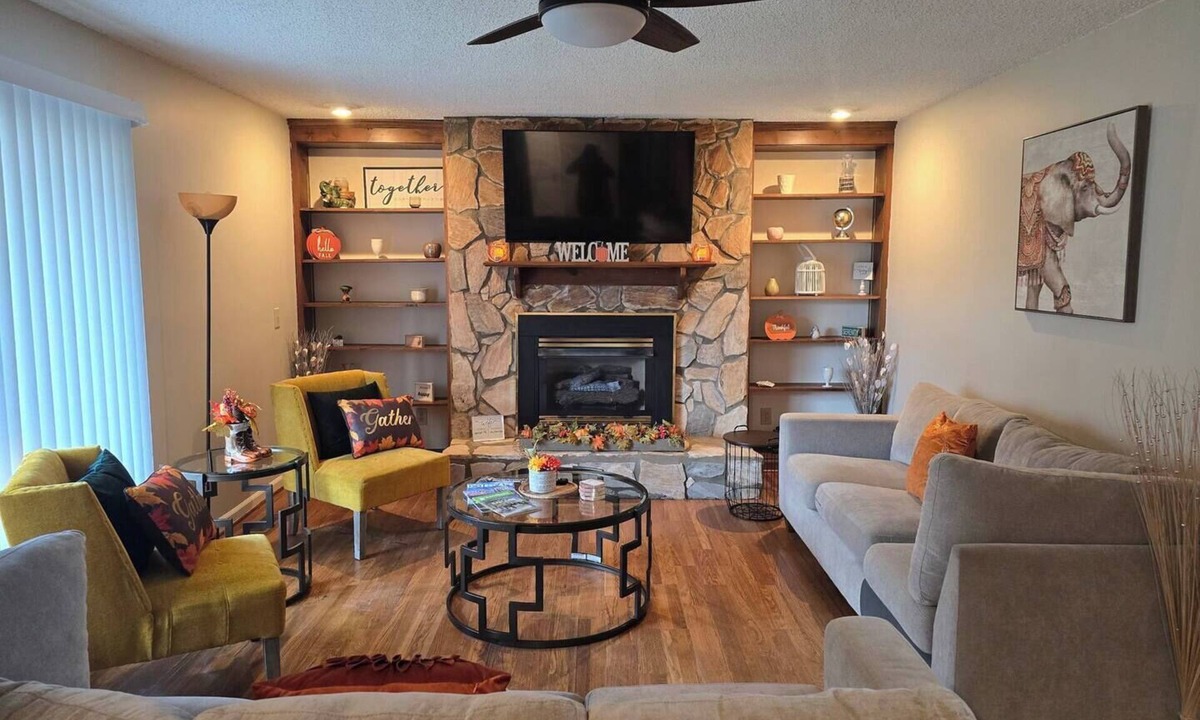 McLeansville House | Our Cozy Home w/Serene Pond View