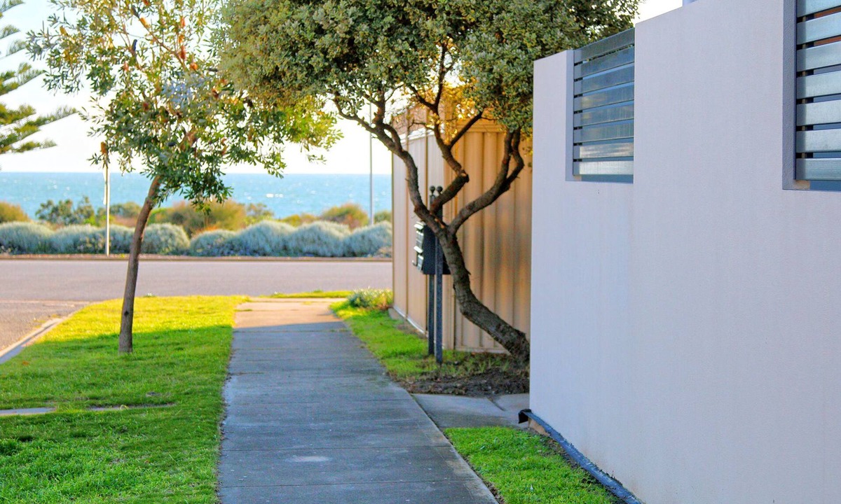 West Beach Apartment | Our flat is a great base to explore everything that South Australia offers.