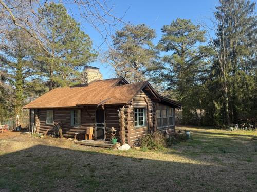 Secretary House | Our Haven Cabin