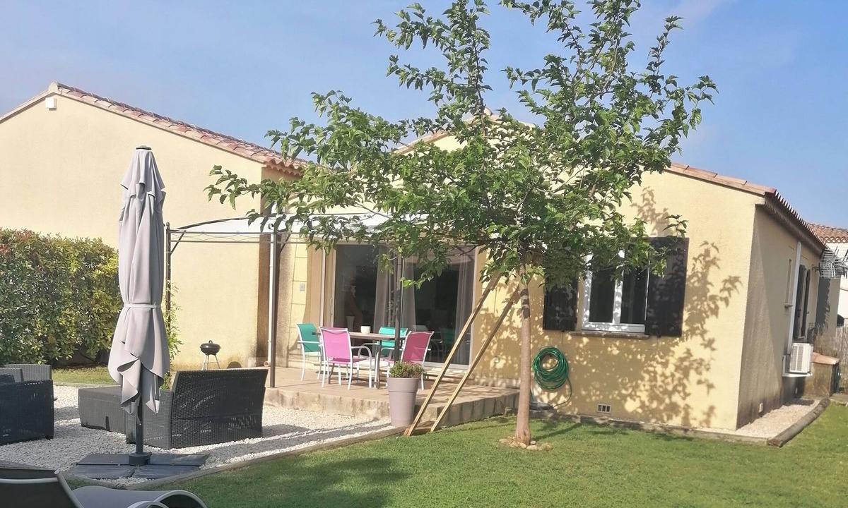 Vedene House | Our pretty little house