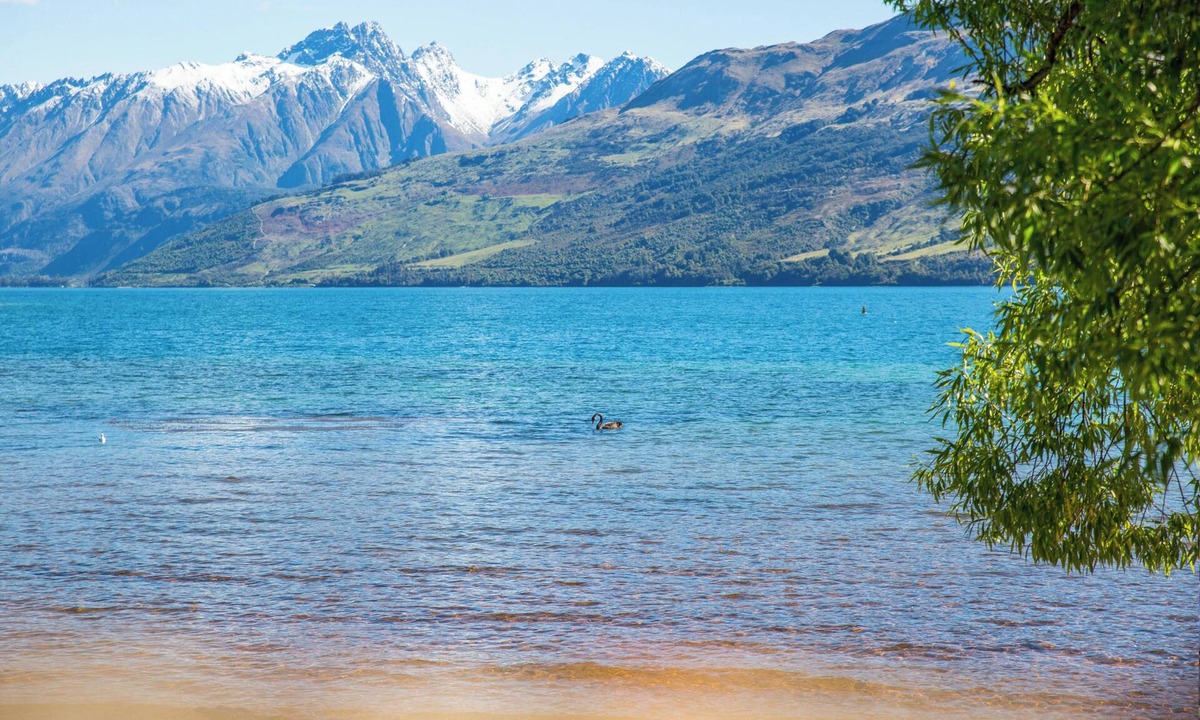 Mukilteo House | our spacious suites are designed for relaxation.