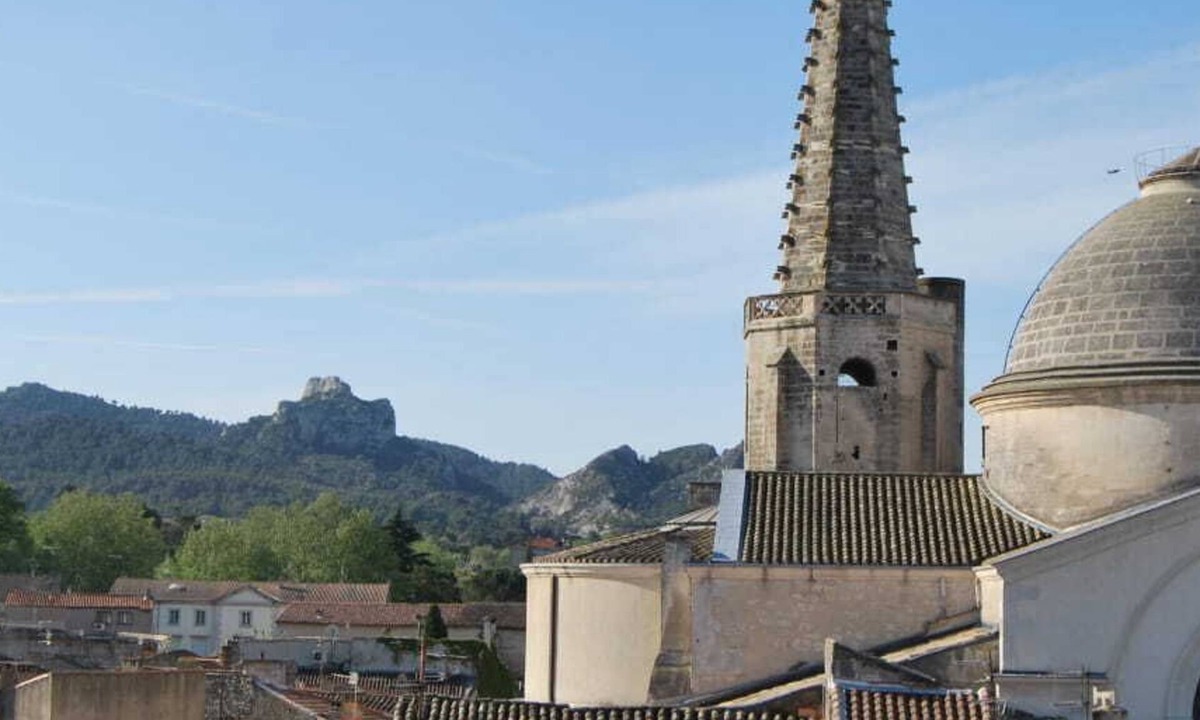 St.-Remy-de-Provence Resort | OUSTAU DE MARIE