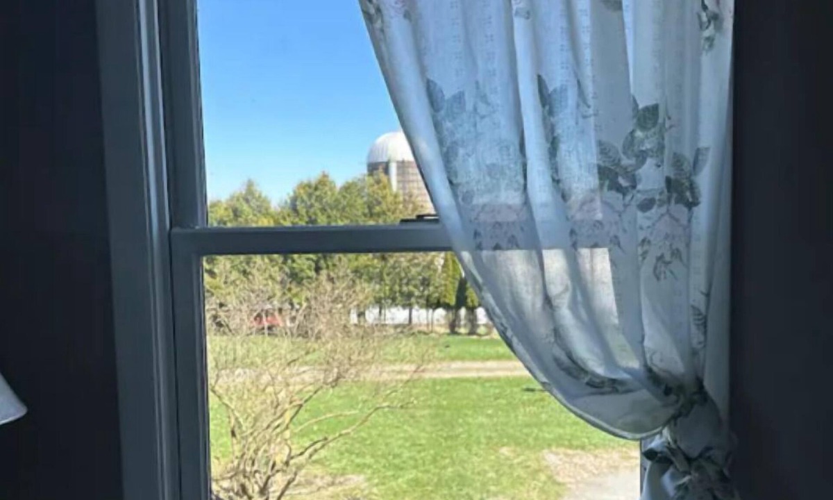 Laurens Other | Out in Left Field Home in Country Farm setting