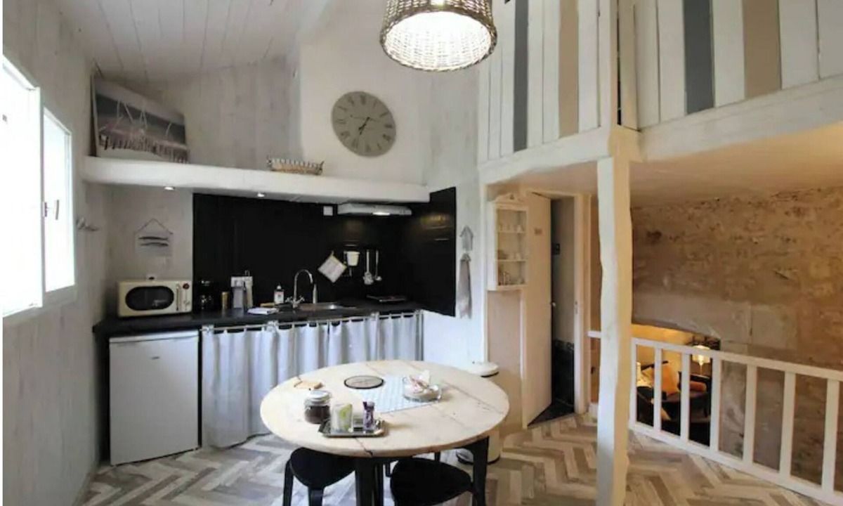 Migne-Auxances House | Outbuilding & Jacuzzi near Futuroscope