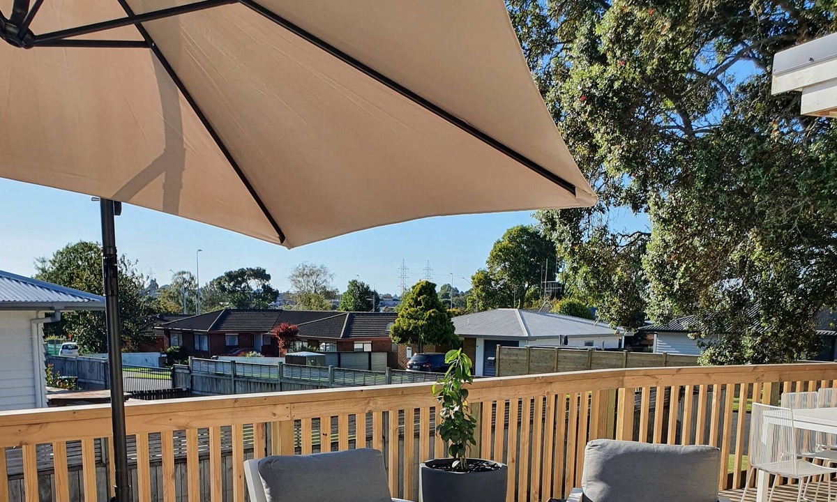 Greerton House | Outdoor entertaining delight