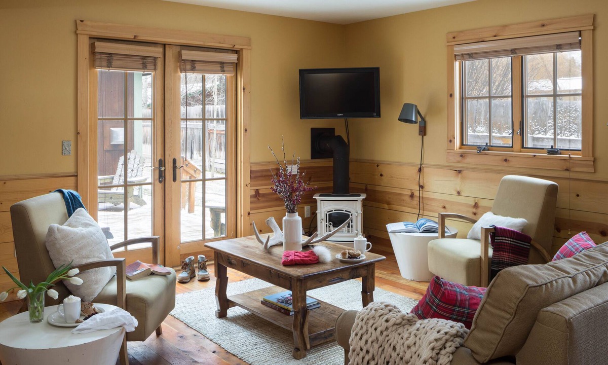 Jackson House | Outpost: Alpine Cottage Four