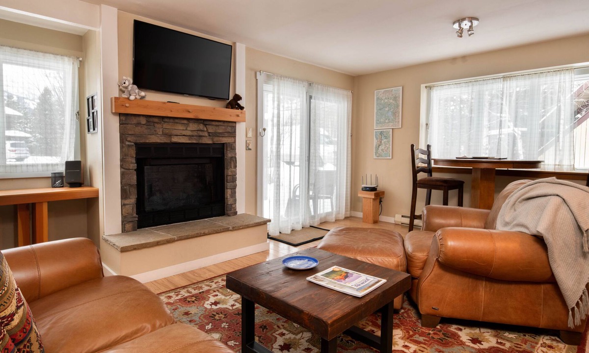Moose Wilson Road Condo | Outpost: Geranium 2613