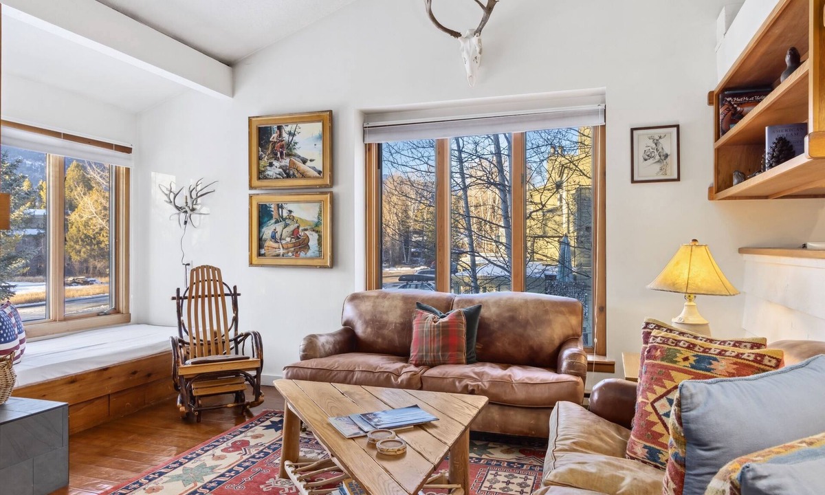 Moose Wilson Road Condo | Outpost: Hollyhock 2025