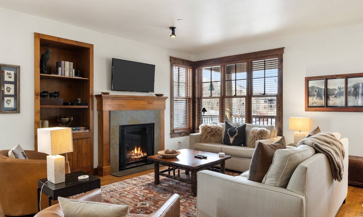 Jackson House | Outpost: Love Ridge 251 - Spacious, Air Conditioned