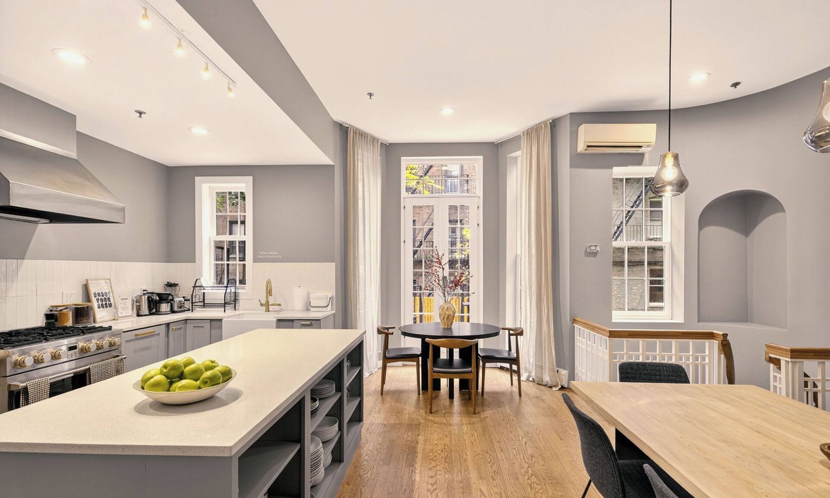 Chelsea House | Outsite Chelsea - Work, Connect, Explore