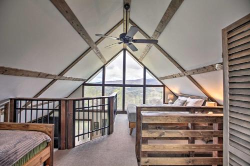 Elkton House | Overlook Loft Deck and Panoramic Shenandoah Views