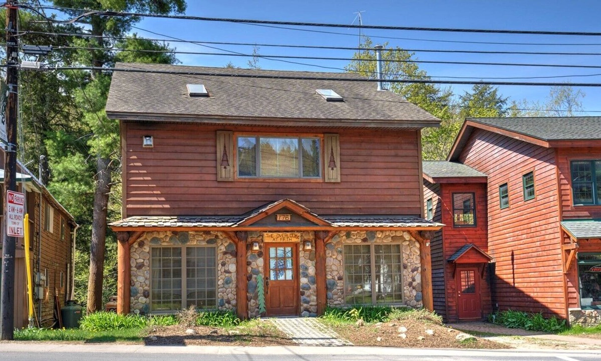 Inlet House | Overlook on 5th - Entire House Offseason