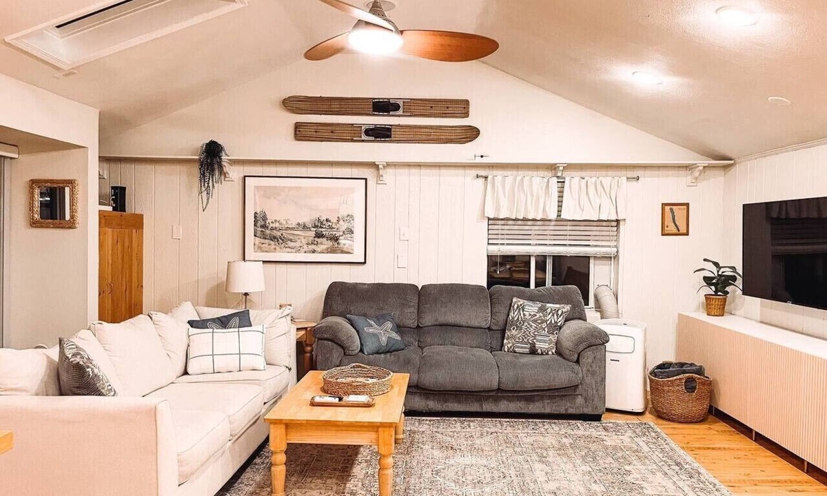 Moravia House | Owasco Lake Cottage | Lake Front | Dock | Fire Pit