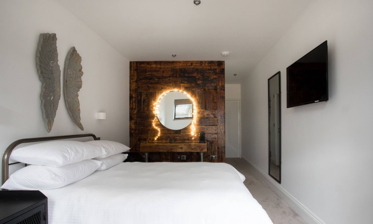 Knutsford Bed & Breakfast | Owen House Farm