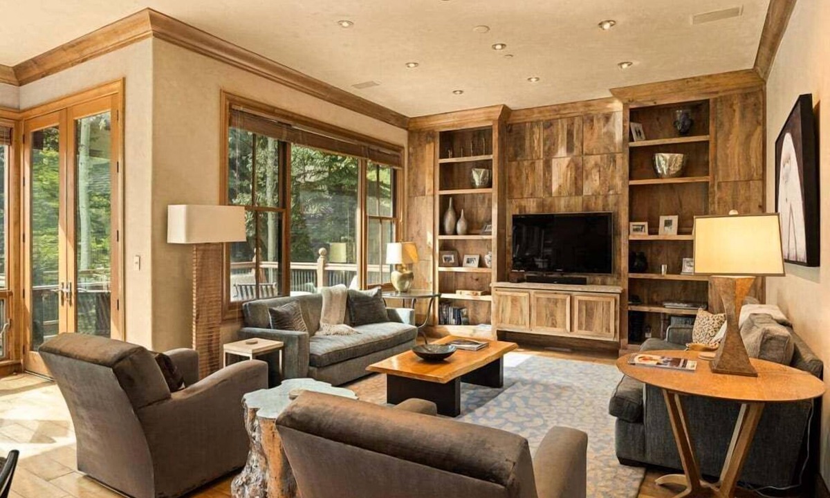 Snowmass Village House | Owl Creek 20 | Luxury family home with private balcony, deck, hot tub, and patio - near lifts!