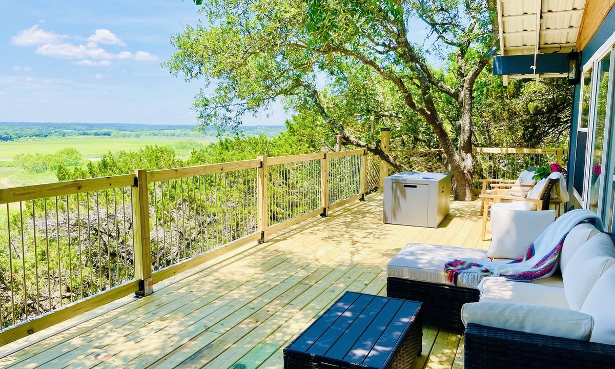 Leon Junction Cabin | Owl Creek Park Retreat, a place to rest and relax