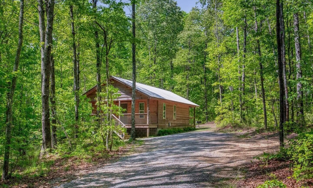 Fort Payne Cabin | Owl's Nest