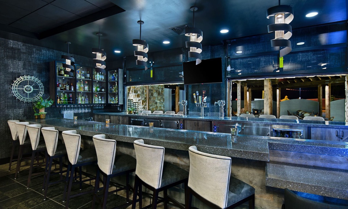 Rohnert Park Hotel | Oxford Suites Sonoma County