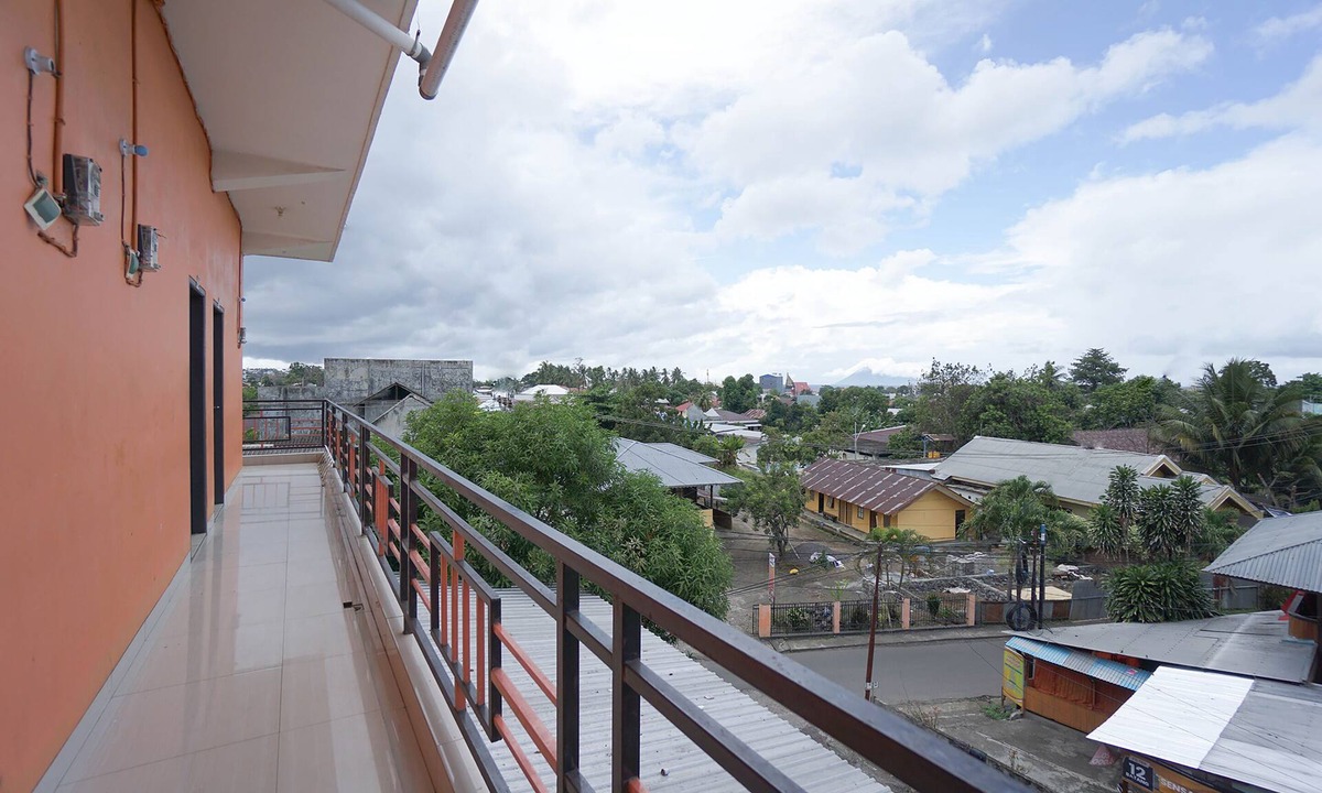 Manado Hotel | OYO 2639 Oxy Townhouse