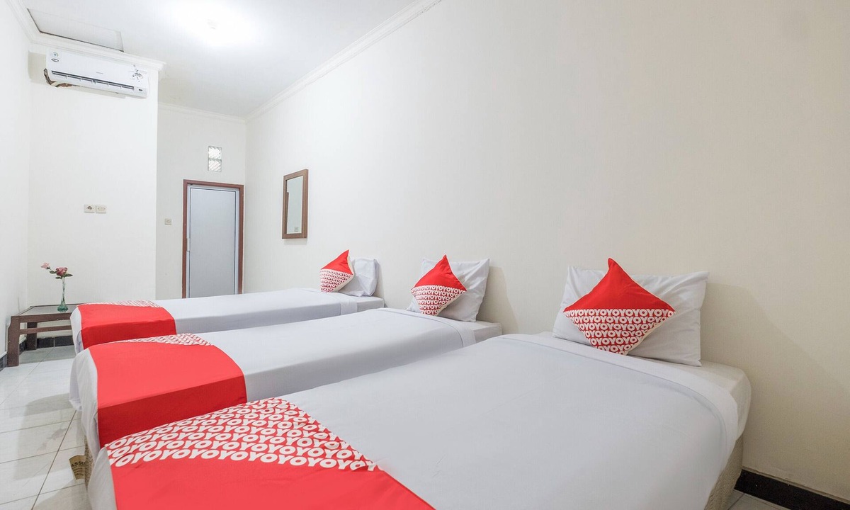 Makassar Hotel | OYO 2703 Hotel Transit 1