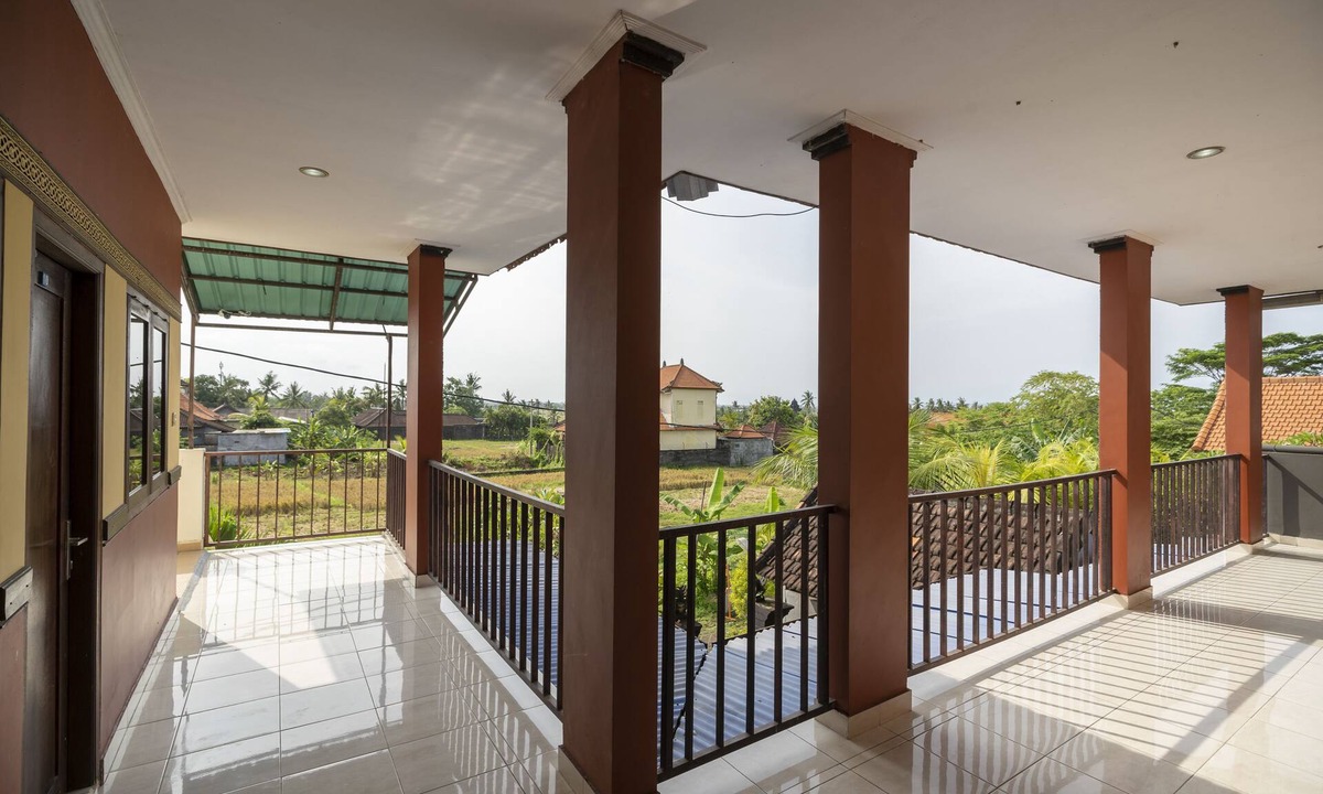 Munggu Hotel | OYO 636 Apartmen Kak Okoh