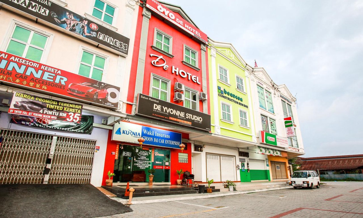 Teluk Intan Hotel | OYO 89332 de Hotel