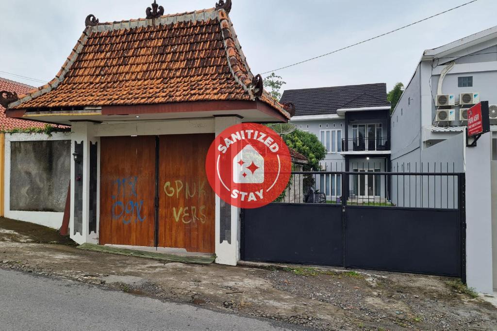 Bangunjiwo Hotel | OYO 90271 Puri Asri Family Homestay Syariah