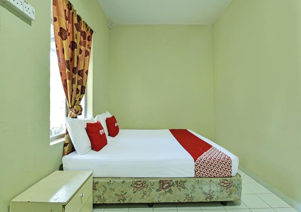 Kuala Rompin Hotel | OYO 90708 D'kuala Waterfront Chalet & Boat Charters