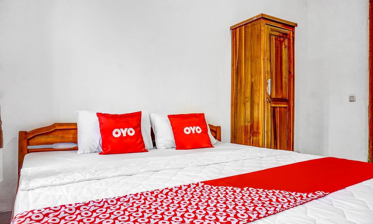 Pondok Aren Hotel | OYO 90846 Guesthouse Bintaro Asri Syariah